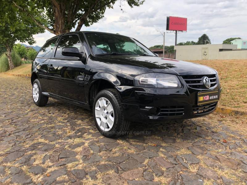 VOLKSWAGEN - GOL - 2012/2013 - Preta - R$ 28.900,00