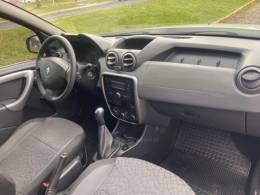 RENAULT - DUSTER - 2015/2015 - Prata - R$ 56.900,00