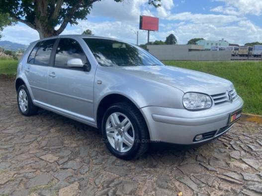VOLKSWAGEN - GOLF - 2001/2002 - Prata - R$ 29.900,00