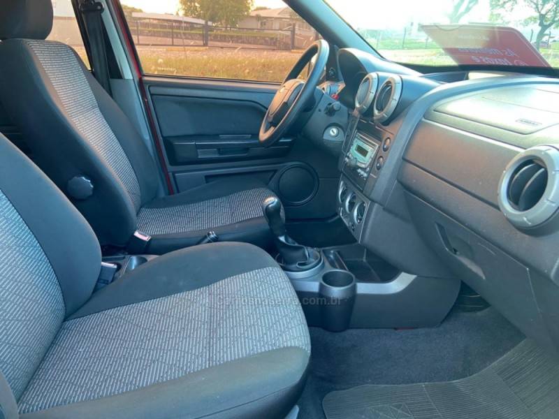 FORD - ECOSPORT - 2011/2012 - Vermelha - R$ 45.900,00