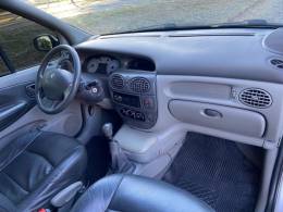 RENAULT - SCÉNIC - 2009/2009 - Prata - R$ 24.900,00