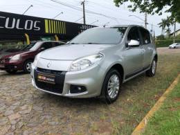 RENAULT - SANDERO - 2011/2012 - Prata - R$ 35.900,00