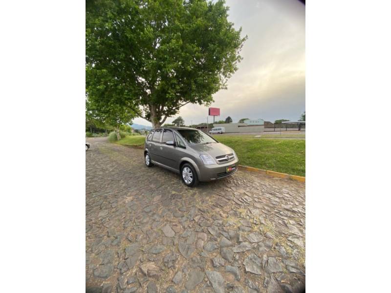 CHEVROLET - MERIVA - 2004/2004 - Cinza - R$ 24.900,00