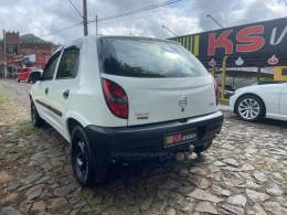 CHEVROLET - CELTA - 2004/2004 - Branca - R$ 21.900,00