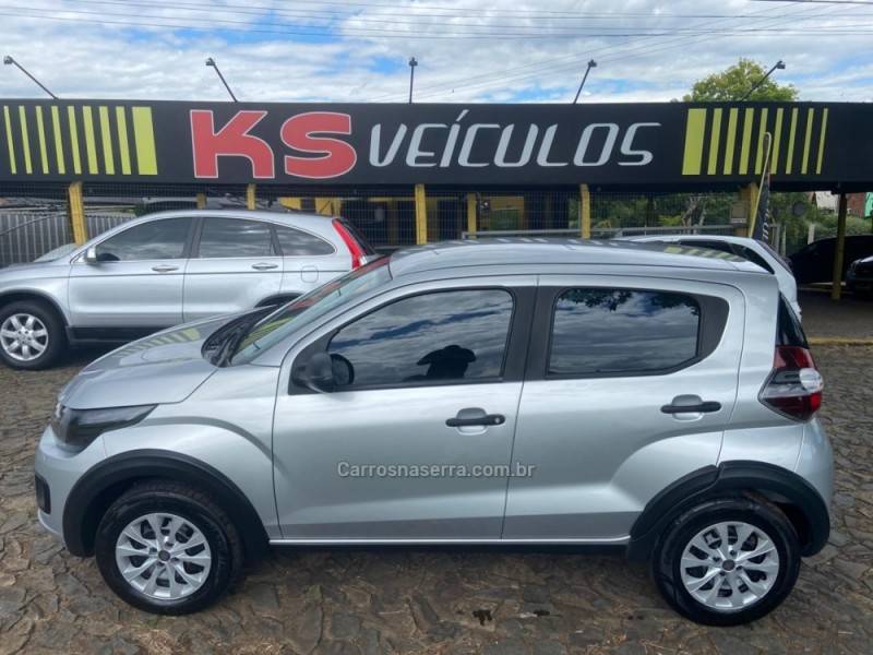 FIAT - MOBI - 2021/2022 - Prata - R$ 52.900,00