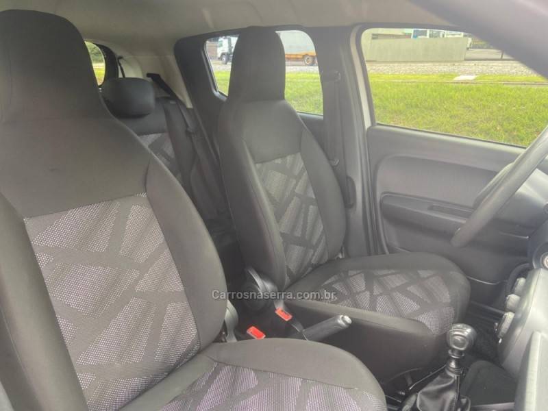 FIAT - MOBI - 2021/2022 - Prata - R$ 52.900,00