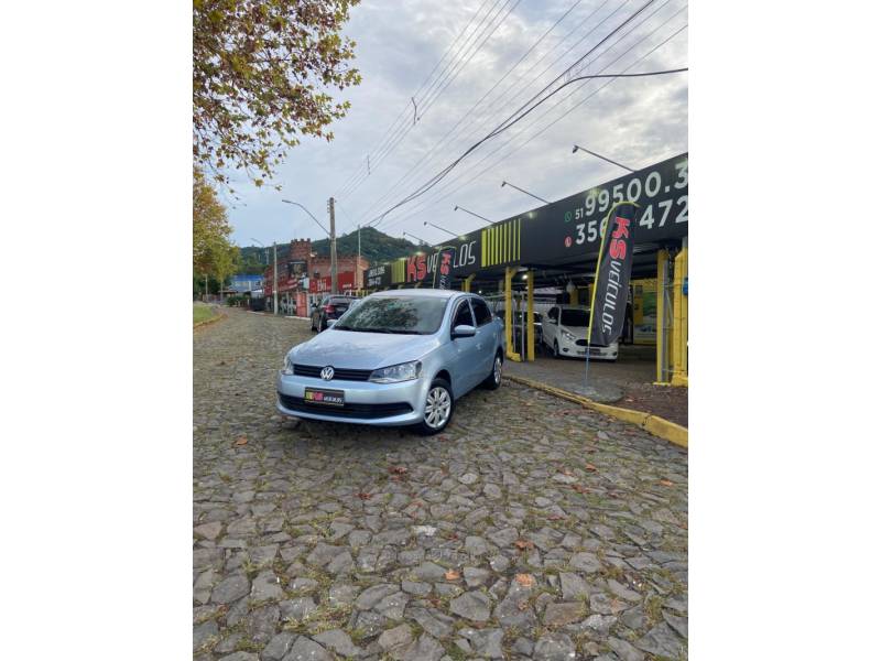 VOLKSWAGEN - VOYAGE - 2016/2016 - Prata - R$ 45.900,00