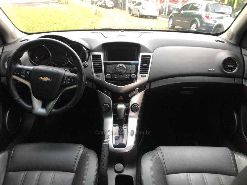 CHEVROLET - CRUZE - 2014/2014 - Preta - R$ 69.900,00