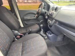 FIAT - UNO - 2014/2015 - Cinza - R$ 36.900,00