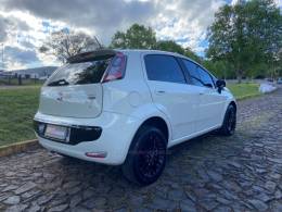 FIAT - PUNTO - 2014/2015 - Branca - R$ 48.900,00