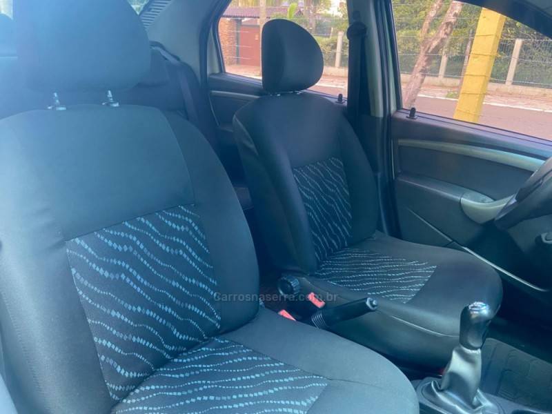 RENAULT - LOGAN - 2010/2011 - Branca - Sob Consulta