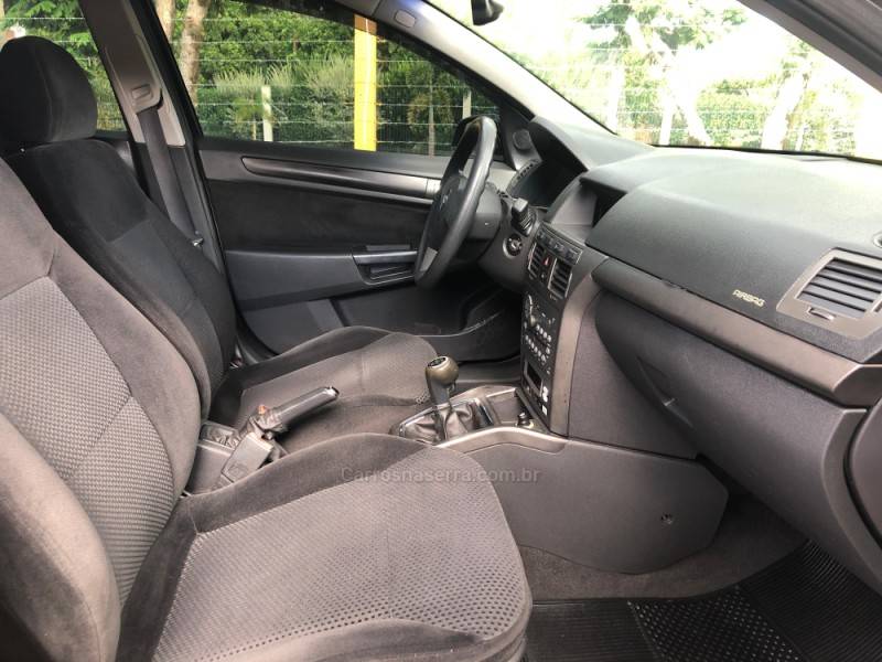 CHEVROLET - VECTRA - 2009/2009 - Cinza - R$ 37.900,00
