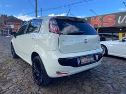 FIAT - PUNTO - 2014/2015 - Branca - R$ 48.900,00