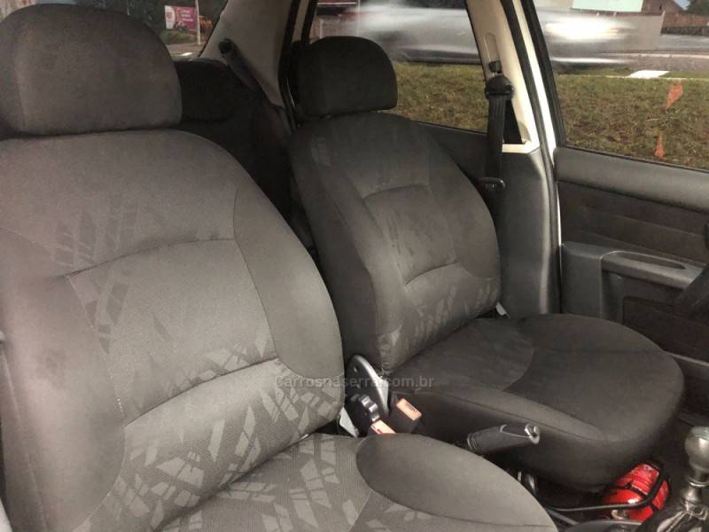 FIAT - SIENA - 2012/2012 - Branca - R$ 33.900,00