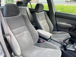 HONDA - CIVIC - 2010/2010 - Prata - R$ 55.900,00