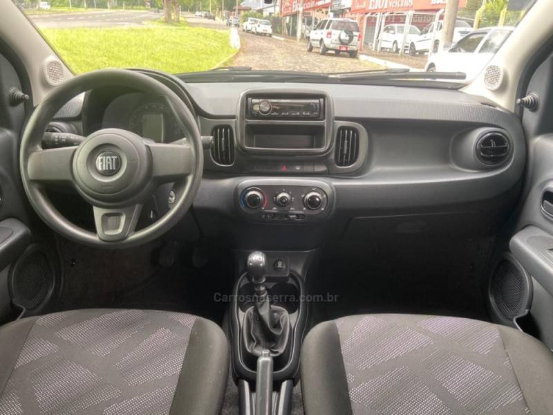FIAT - MOBI - 2021/2022 - Prata - R$ 52.900,00