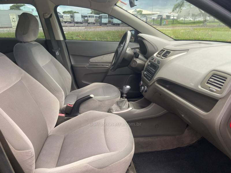 CHEVROLET - COBALT - 2013/2013 - Preta - R$ 43.900,00