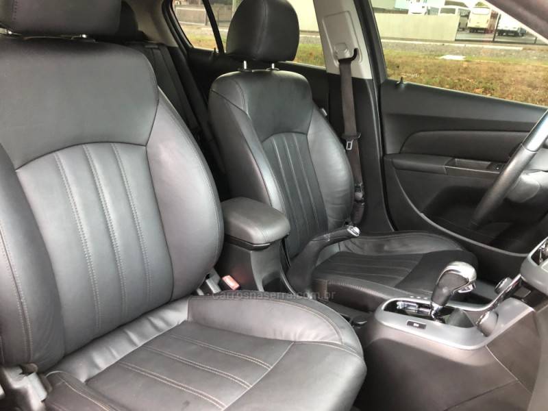CHEVROLET - CRUZE - 2014/2014 - Preta - R$ 69.900,00